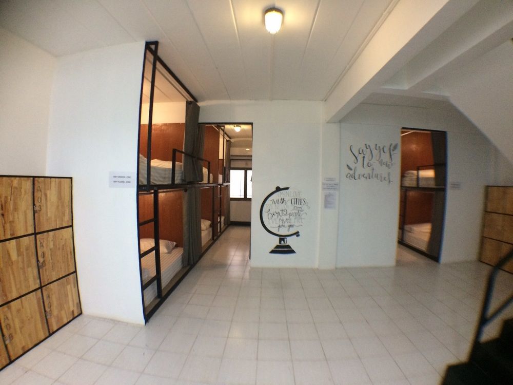 Be Back Hostel Udonthani Extérieur photo
